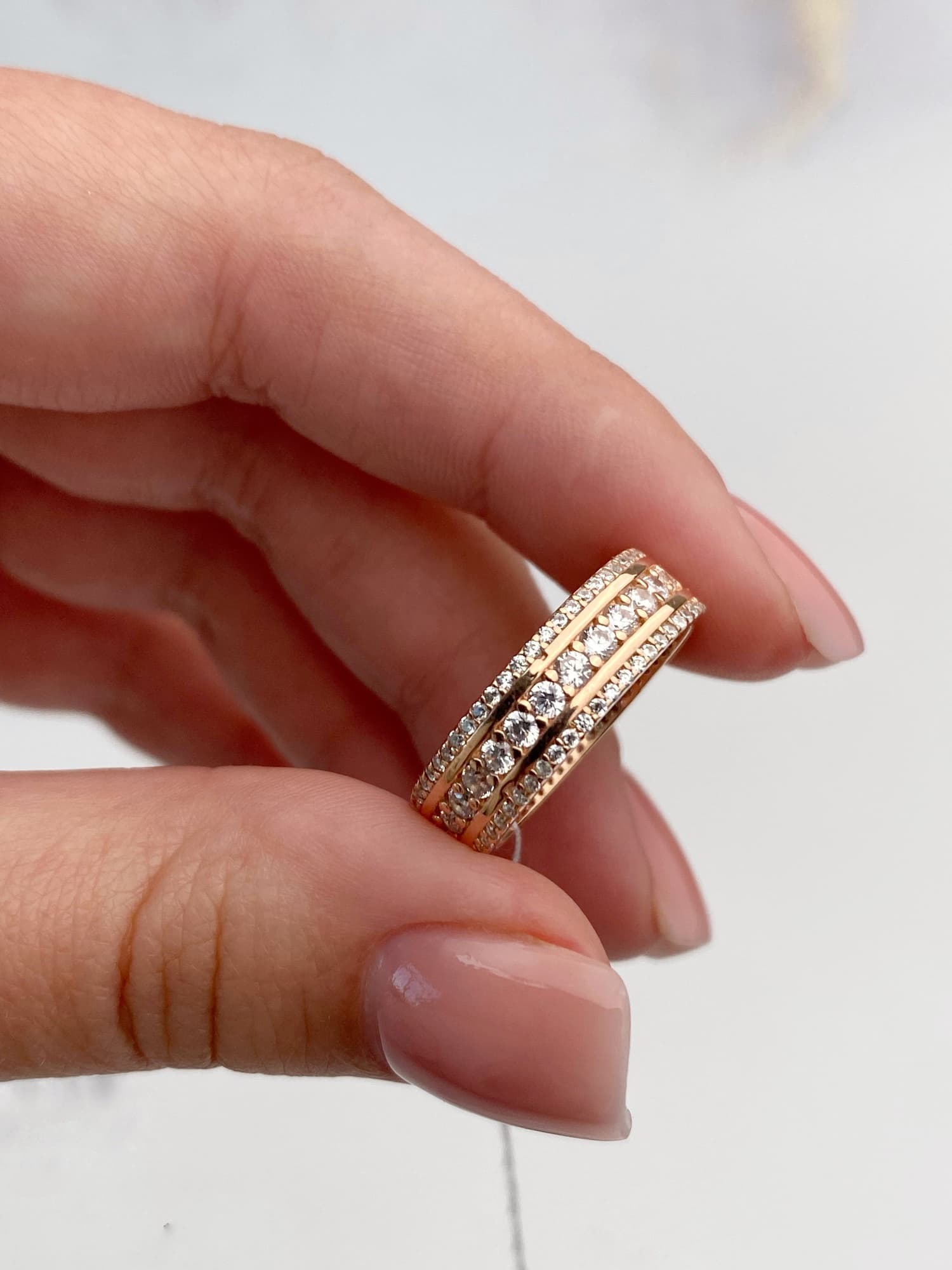 Wide gold-plated sterling silver 925 ring with cubic zirconia