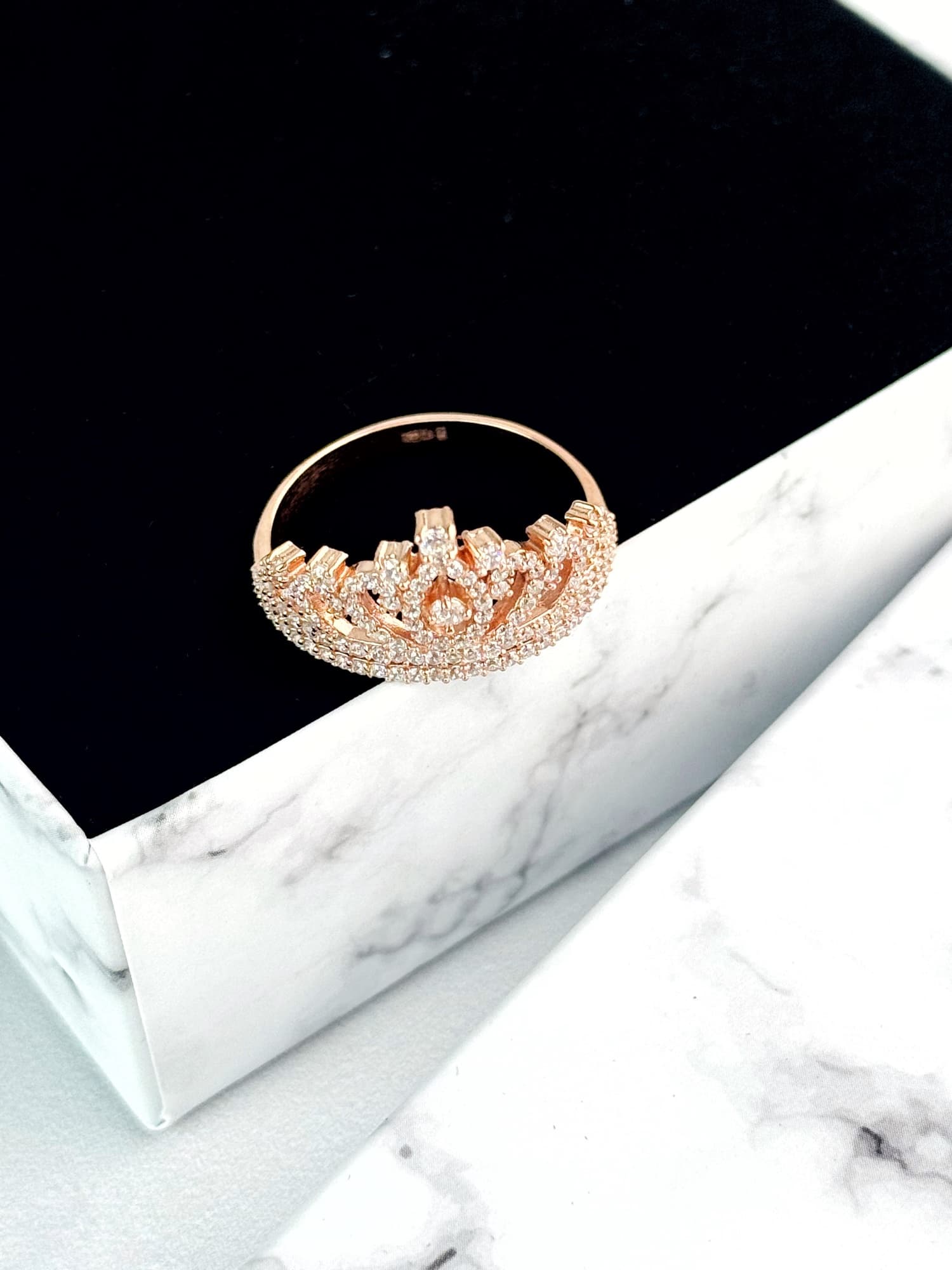 Gold-plated sterling silver 925 crown ring with zircons