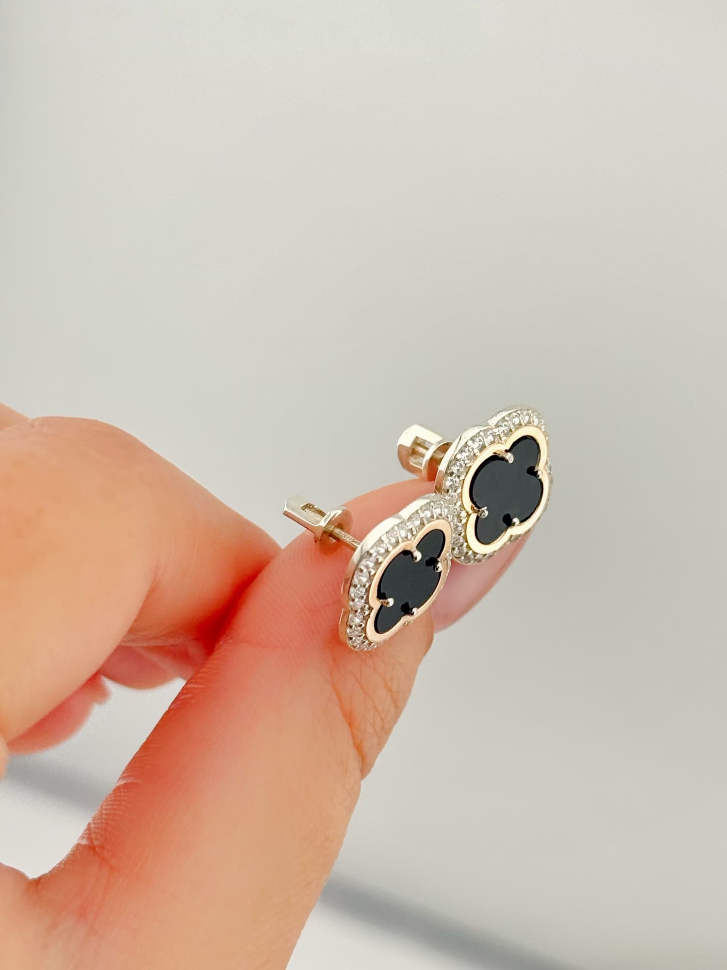 Sterling silver 925 “Clover” earrings with 375 gold overlay, black onyx and cubic zirconia